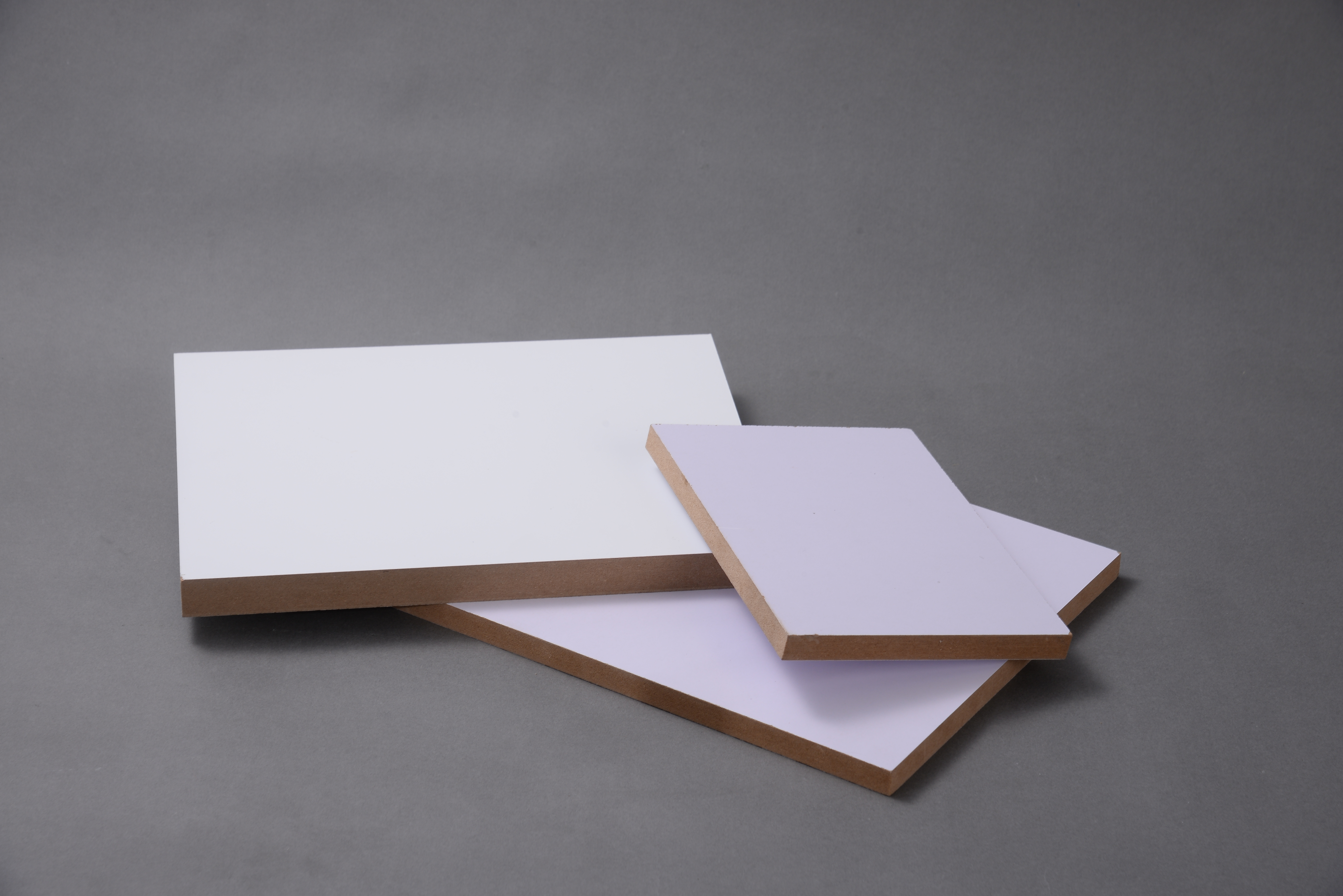 How Does MDF Material Improve Surface Smoothness?
