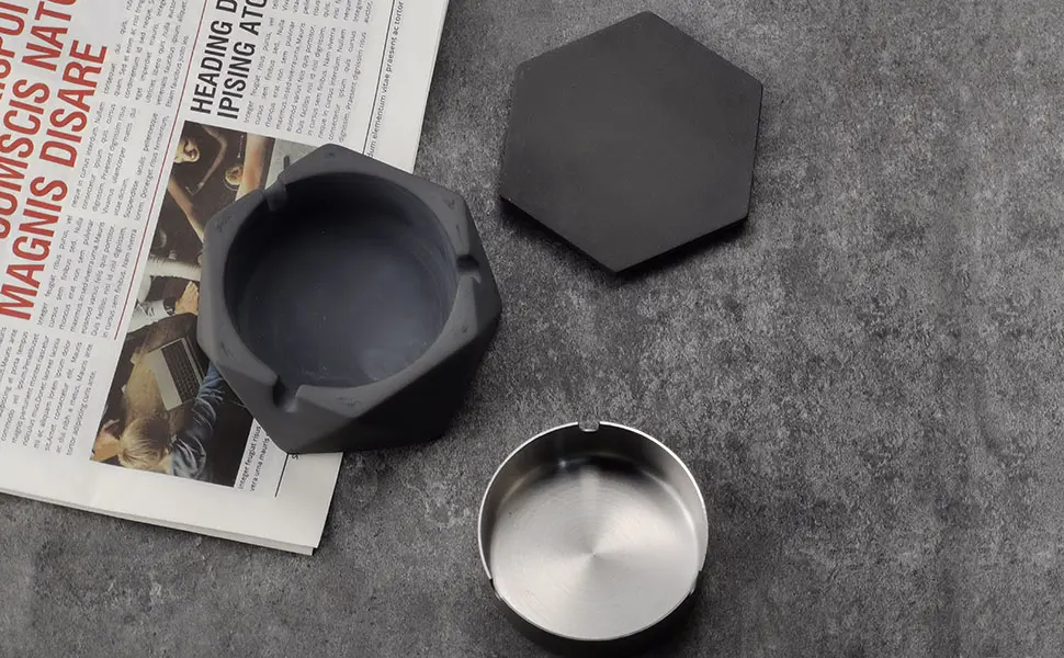 smoking ashtray stand.webp