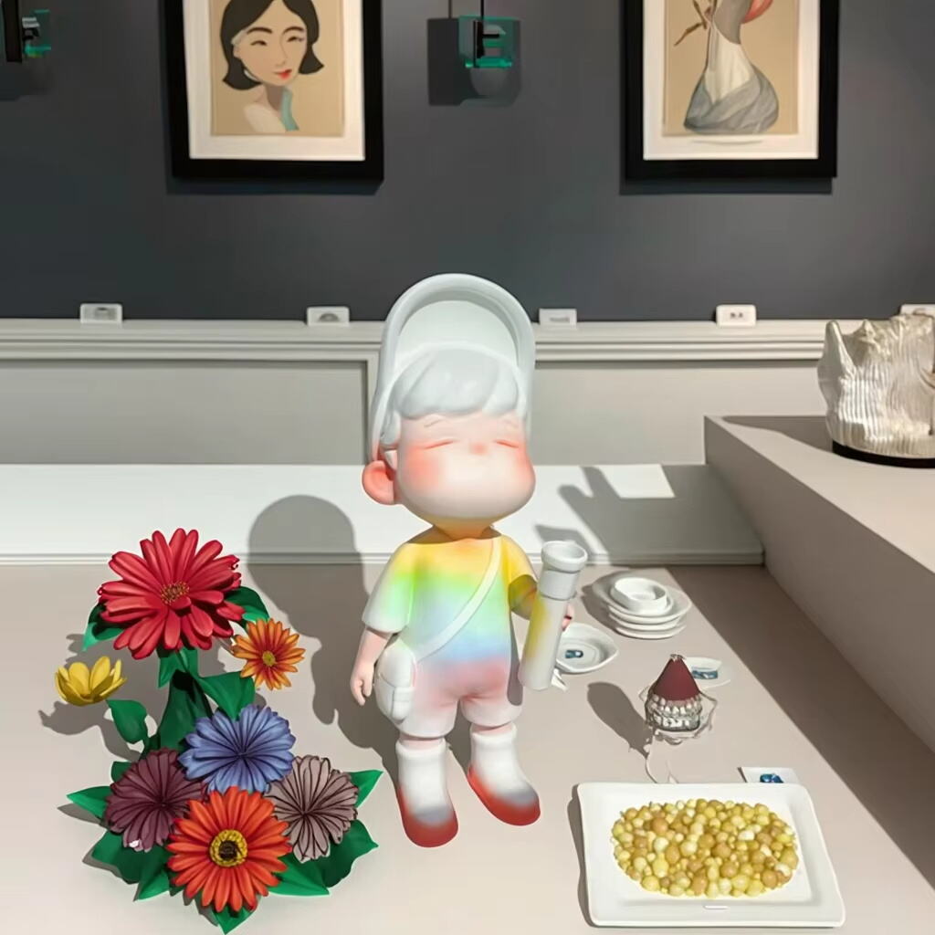 What Are the Benefits of Investing in Abstract Art Sculptures for Your Collection?