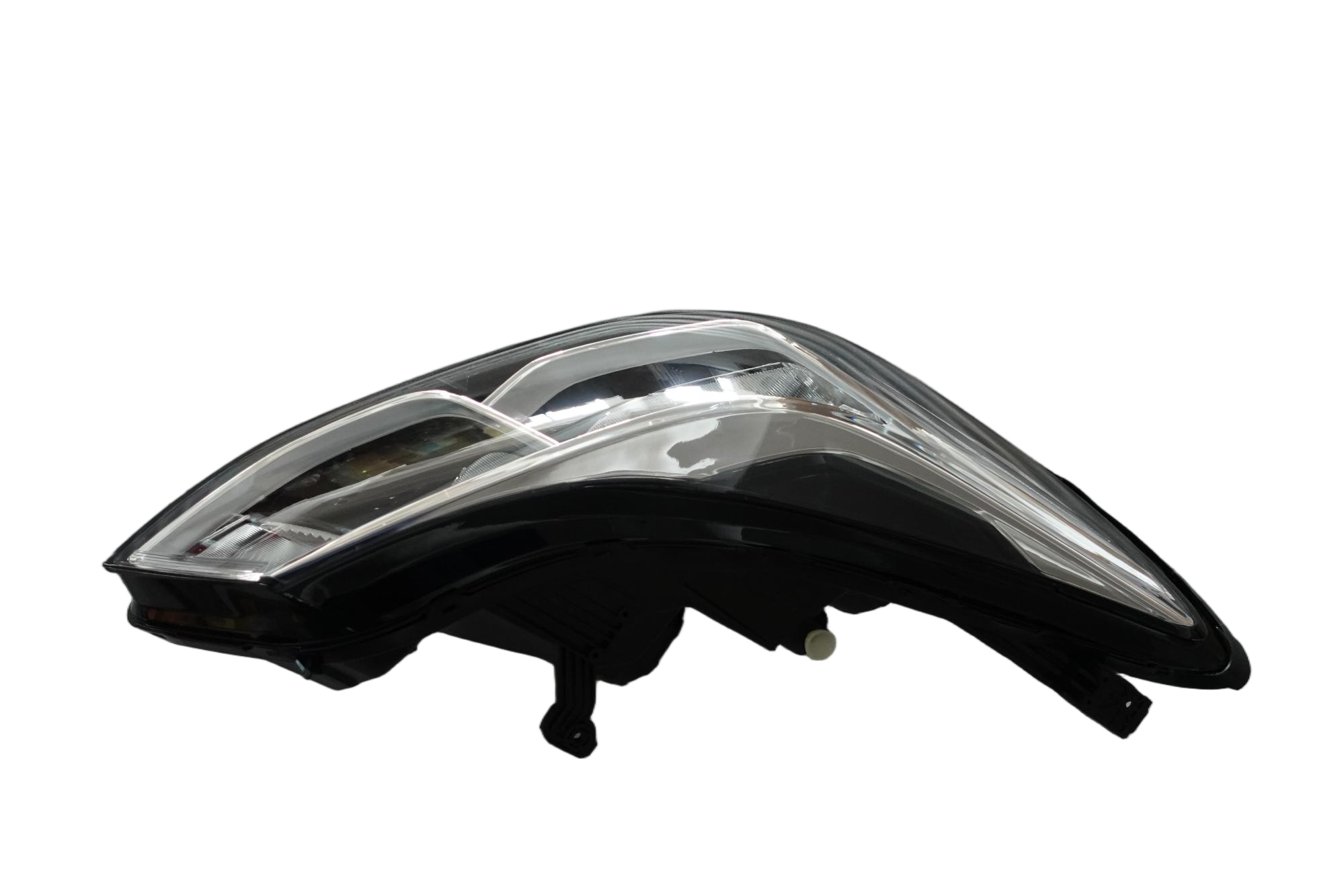 JH01-CRZ17-001 科鲁兹17款大灯低配  3.215kg   (5).png