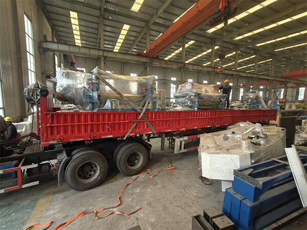 2020mm Spiral Pipe Machine is Being Shipped——The First Car Loaded