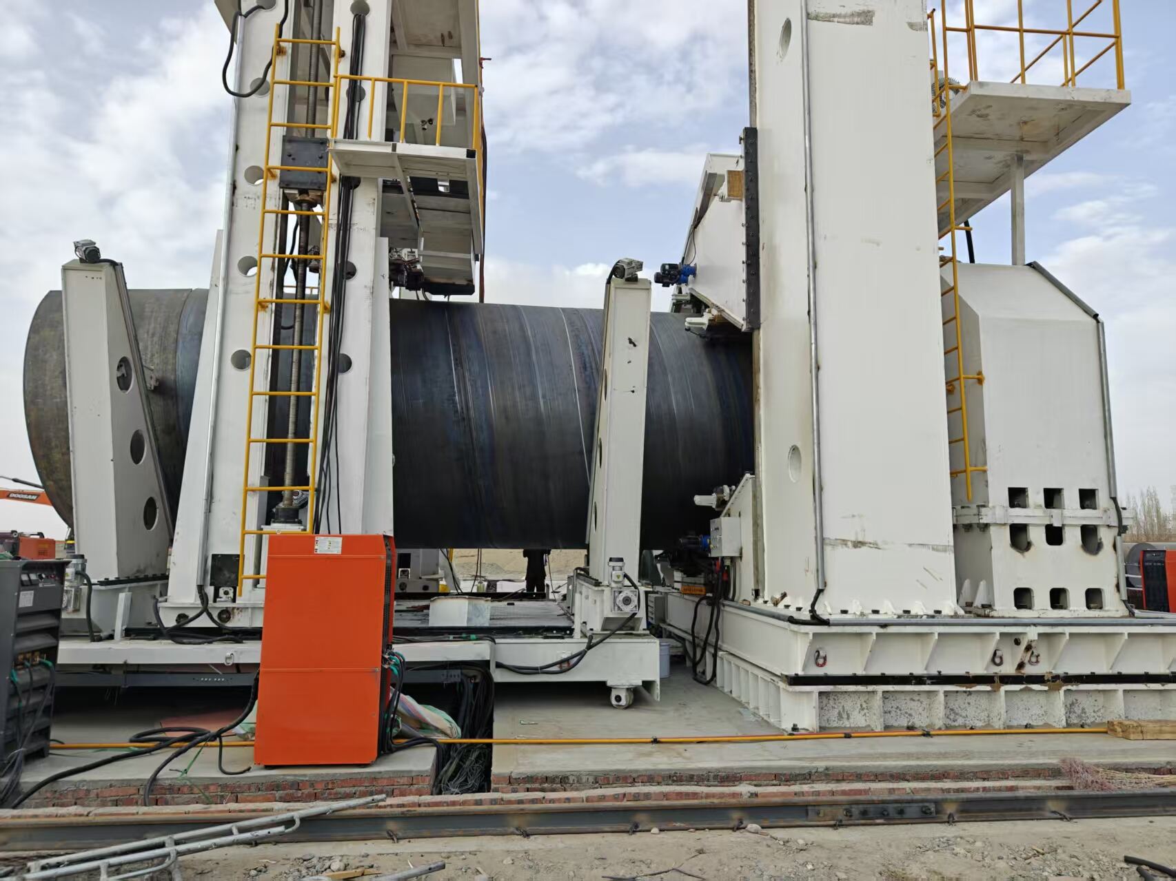 Boosting Flexibility in Production with Spiral Pipe Mill Automation