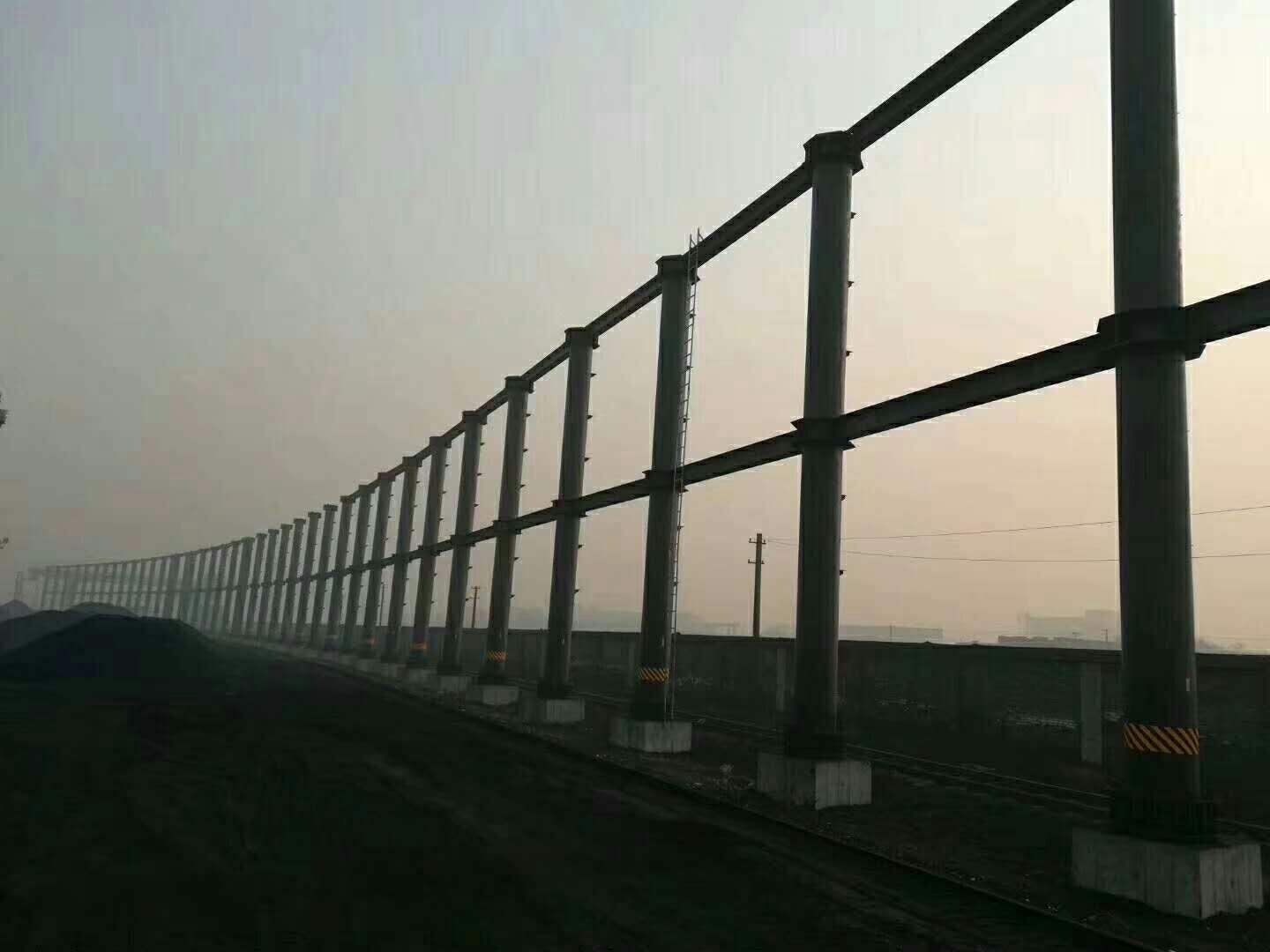 Korzyści z inwestycji w metalową konstrukcję 100x100