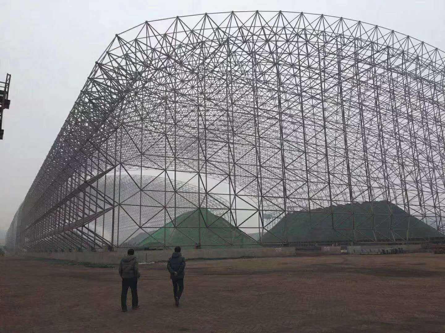 Explorant les avantatges d'utilitzar acer en la construcció residencial