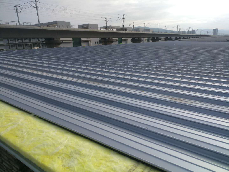 How steel beams support the structural integrity of buildings