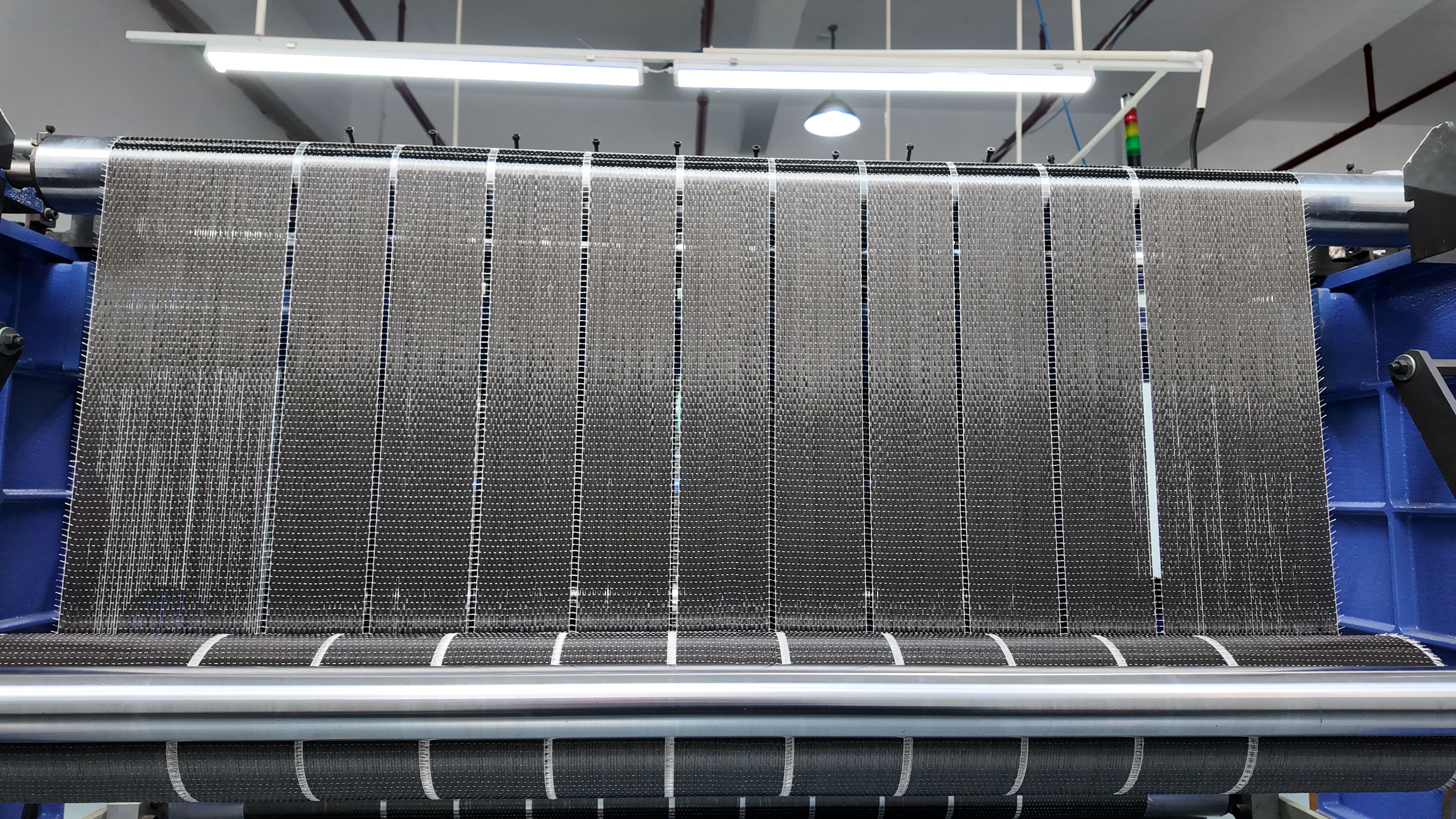 Carbon Fiber Fabric: An In-Depth Analysis of Unidirectional vs. Bidirectional for Optimal Selection