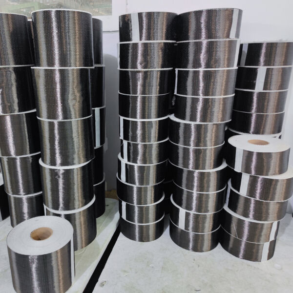 Jaké jsou vlastnosti pevnosti, odolnosti a univerzálního použití aramidové tkaniny?