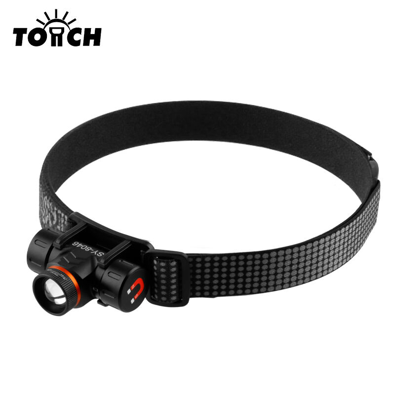 Linterna recargable con LED XHP50 con zoom y base magnética, carga mediante Type-C