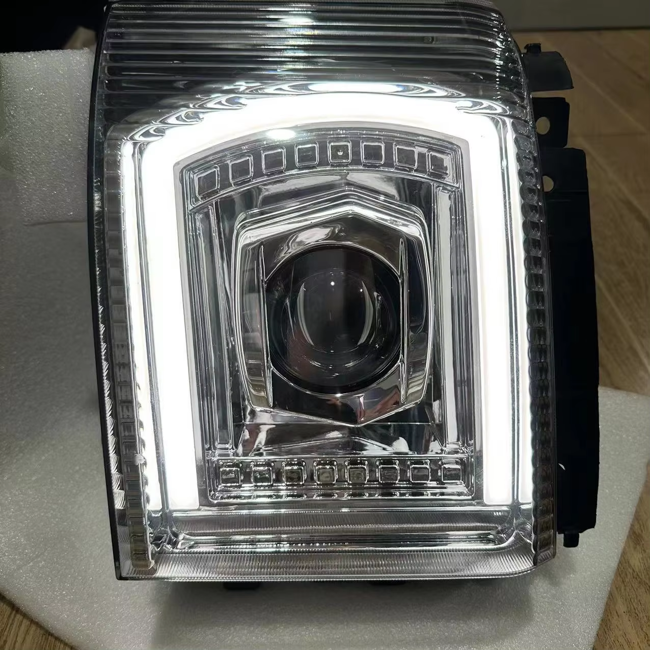 Why Choose LED Lamps for Trucks for Energy Efficiency?