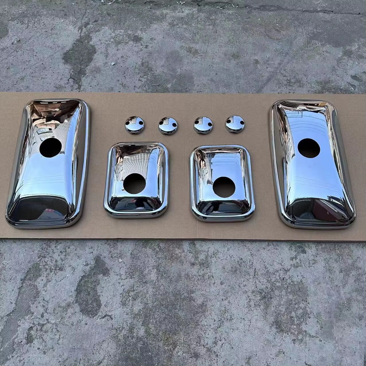 Which Features Define High-Quality HIN 300 Truck Mirrors?