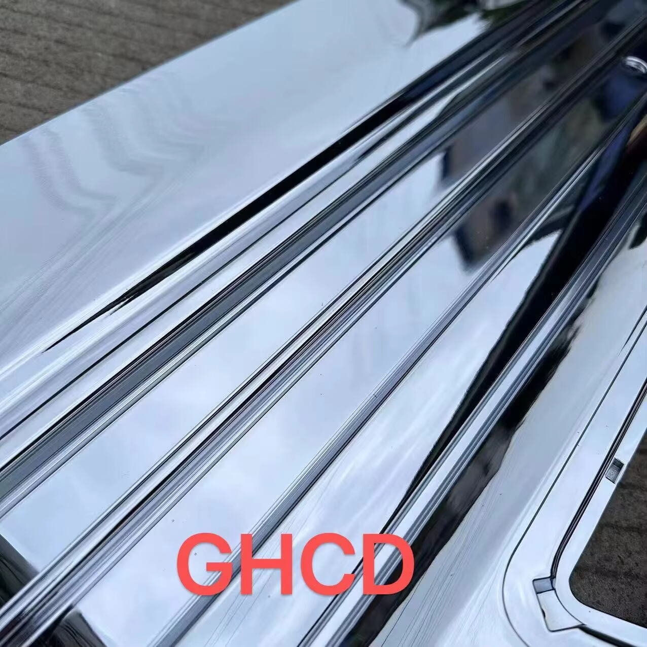 Can a Custom Grille Enhance Mitsubishi Fuso Appearance?