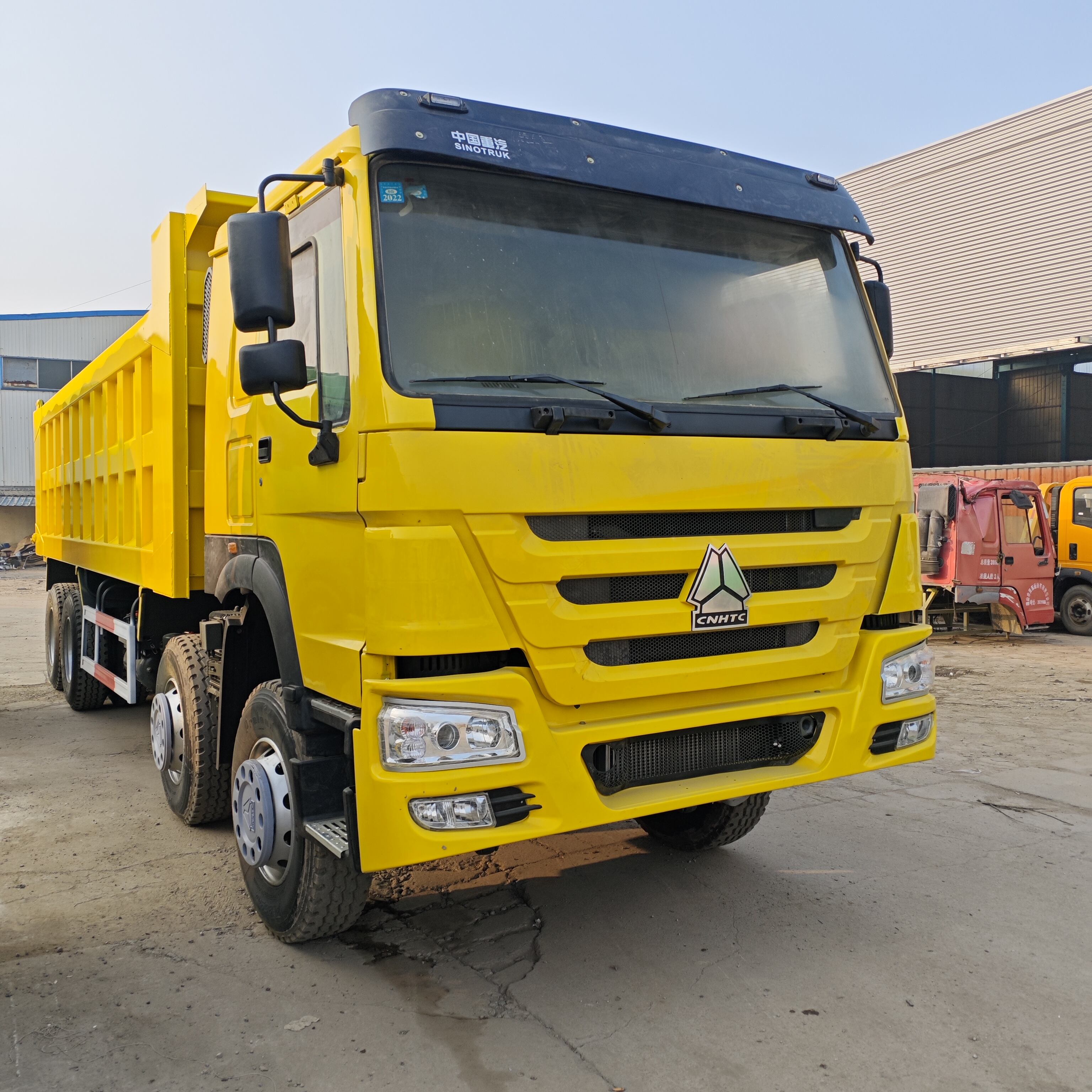 Vergleich von 8×4- und 6×4-Lkw: Welcher eignet sich besser für schwere Aufgaben?