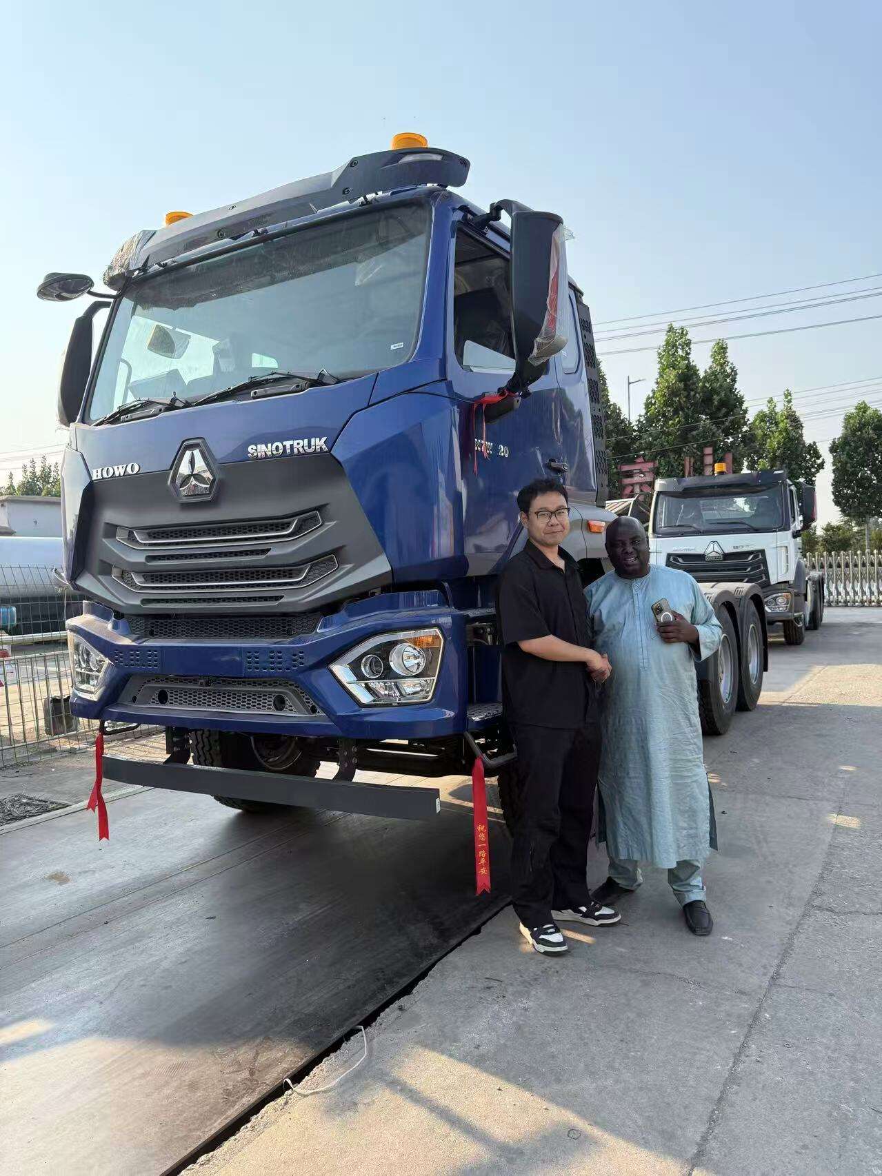 Nigerian Businessman Bature Partners with SINOTRUK: Procures 10 HOWO NX Series Tractors as Authorized Agent