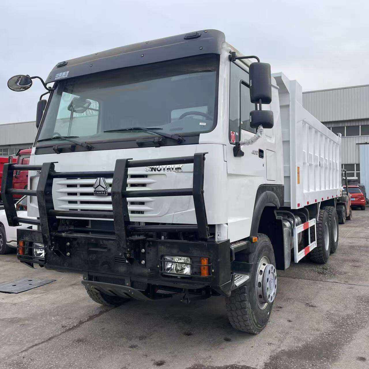 CNHTC SINOTRUK HOWO DUMP TRUCK
