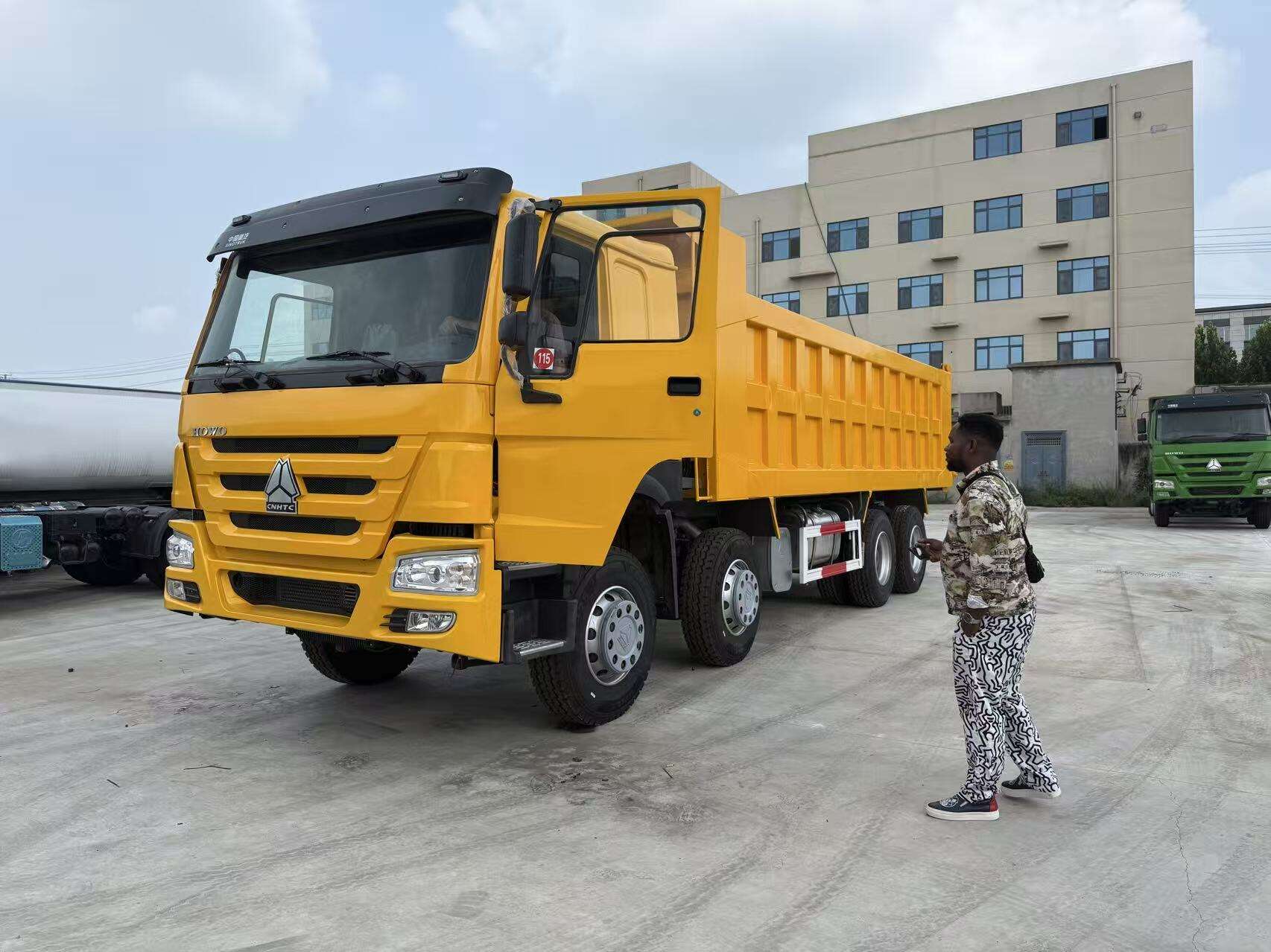 Chinese HOWO Dump Truck: A Reliable Partner for Congo's Business Ventures