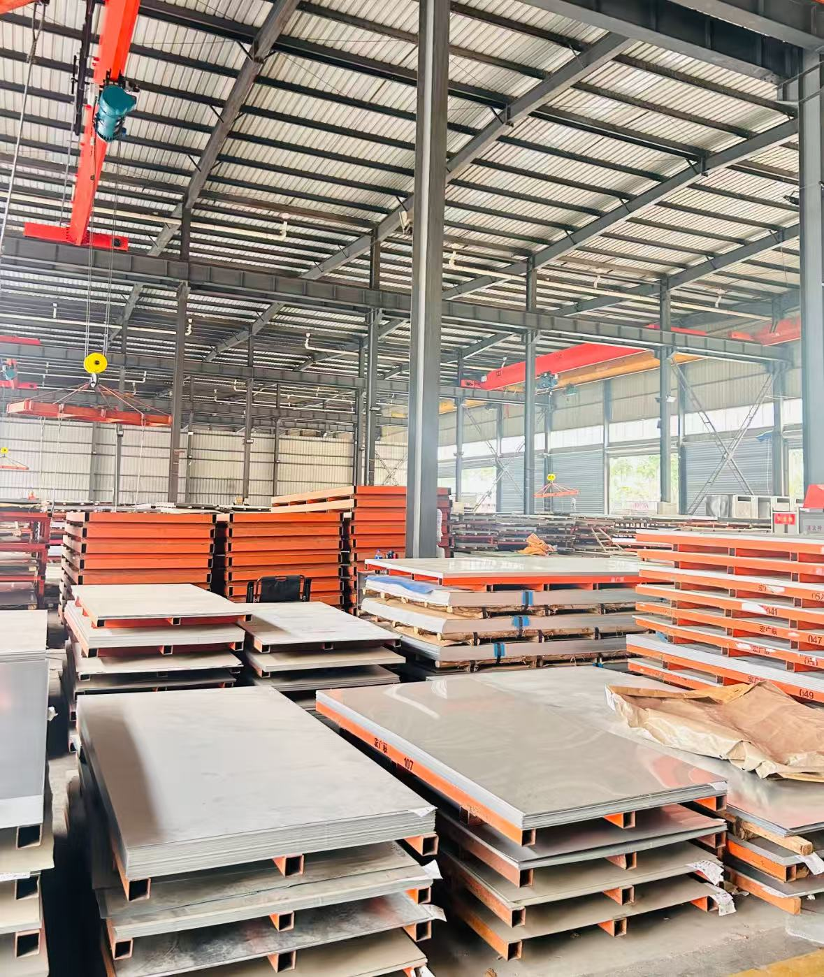 Why is 316 stainless steel plate corrosion-resistant?