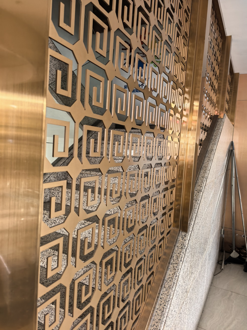 How to maintain sheet metal products for long service life?