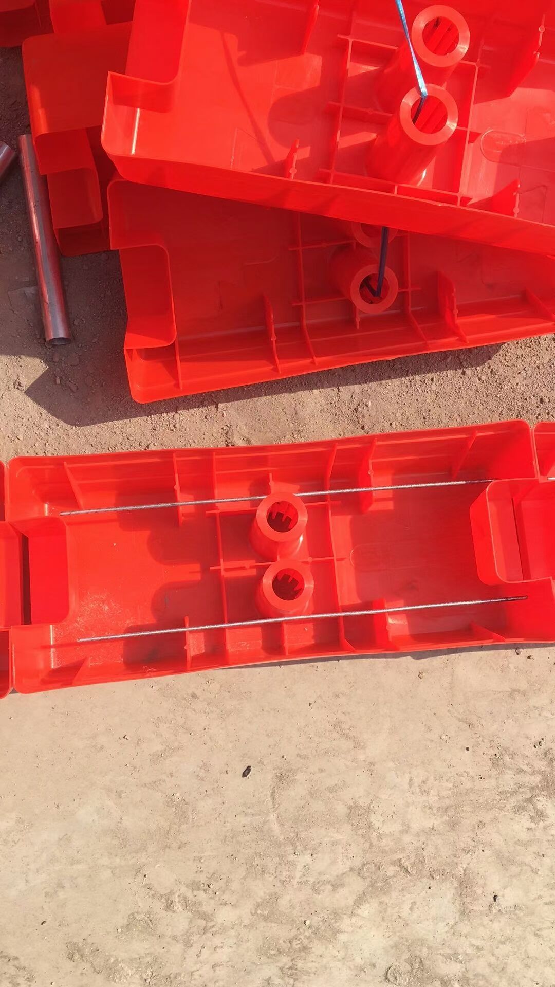 ¿Cómo garantizar la estabilidad de las vallas temporales en obras de construcción?