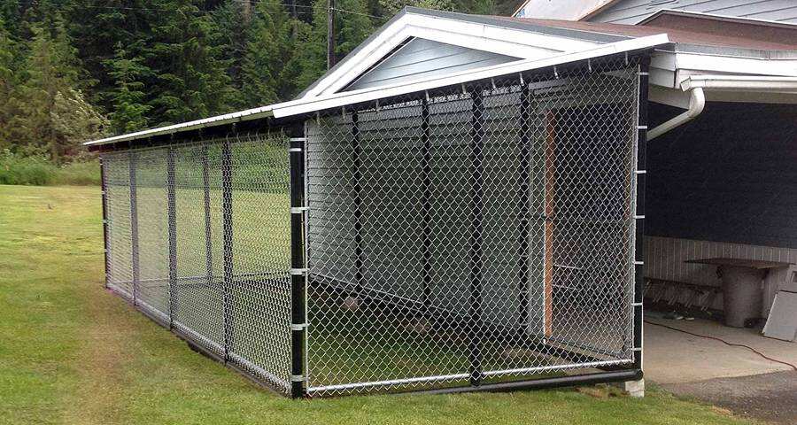 Chain Link Dog Kennel Is Removable and Portable to Various Places