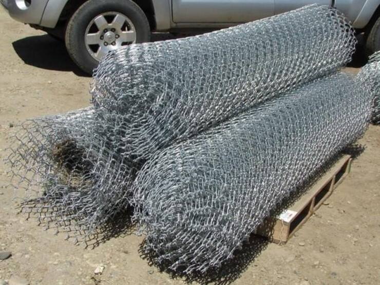 Premium Residential Chain Link Fencing Solutions