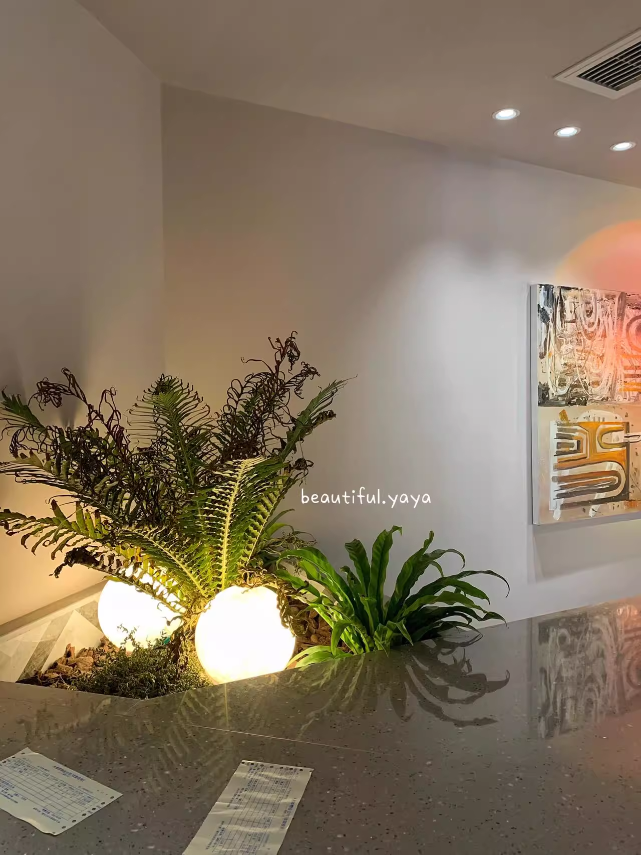 LED Ball Lights – The Perfect Accent for Garden & Lawn Lighting