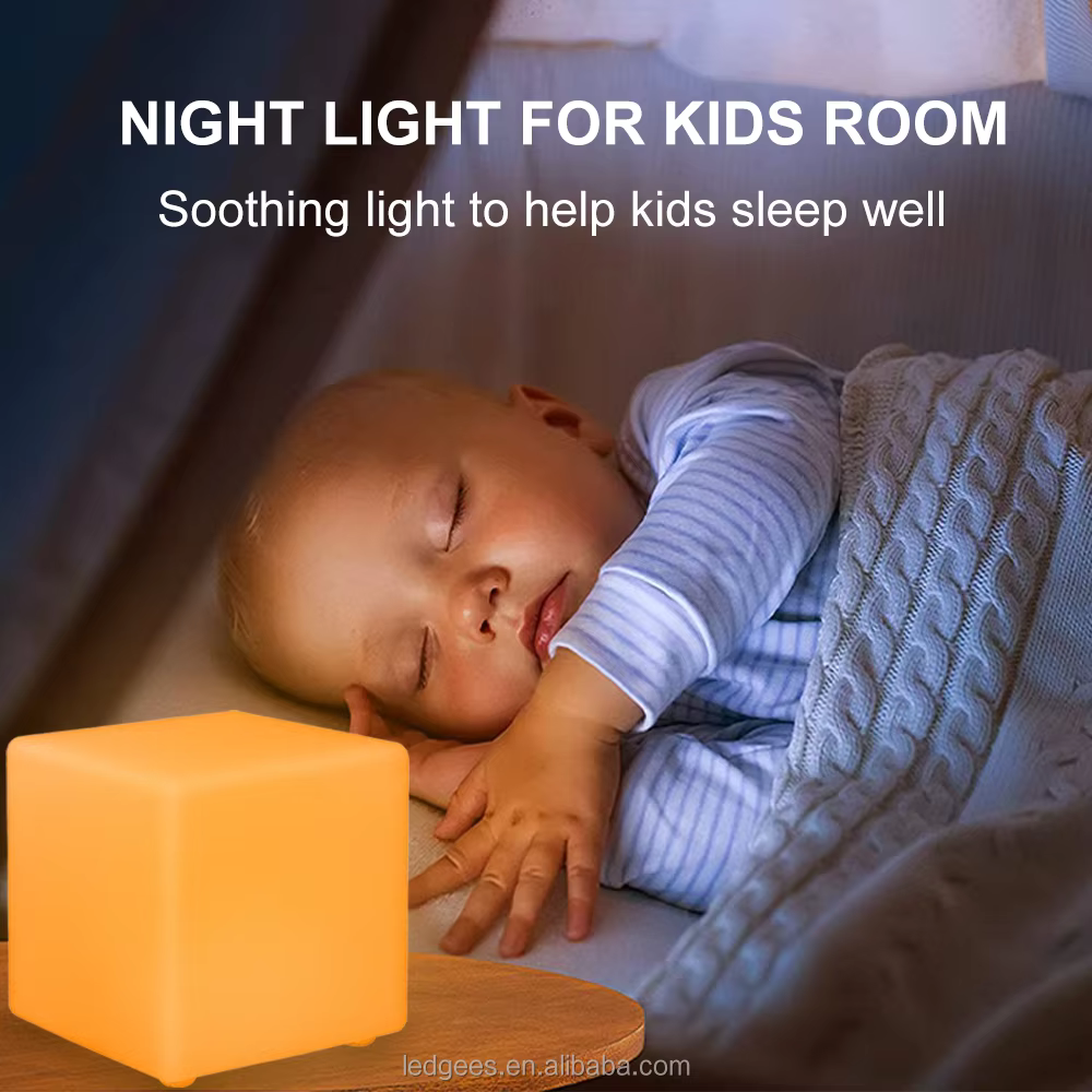 15cm/5.9-inch LED Glowing Cube Square Stool IP65 Outdoor Waterproof Cube Light LED Remote Controlled Cube factory