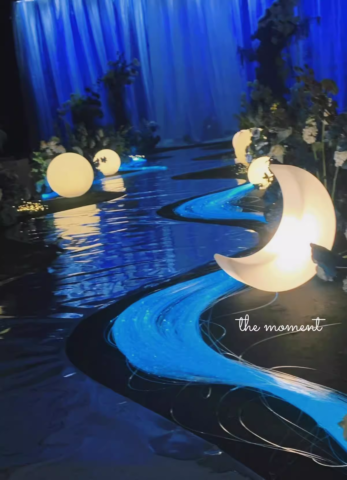 LED Glow Sphere Lights for Luxury Wedding & Event Decor