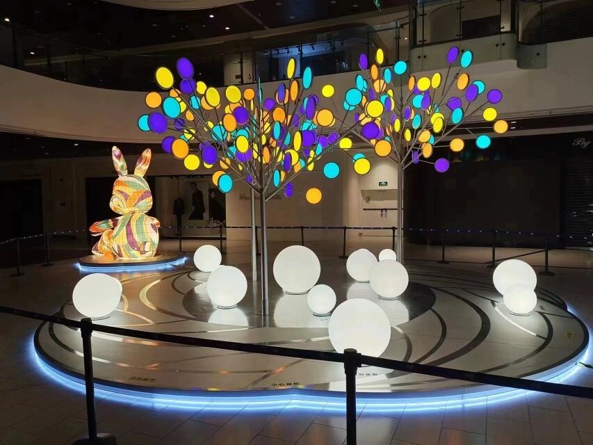 Professional LED glow ball lighting solutions tailored for modern commercial spaces.