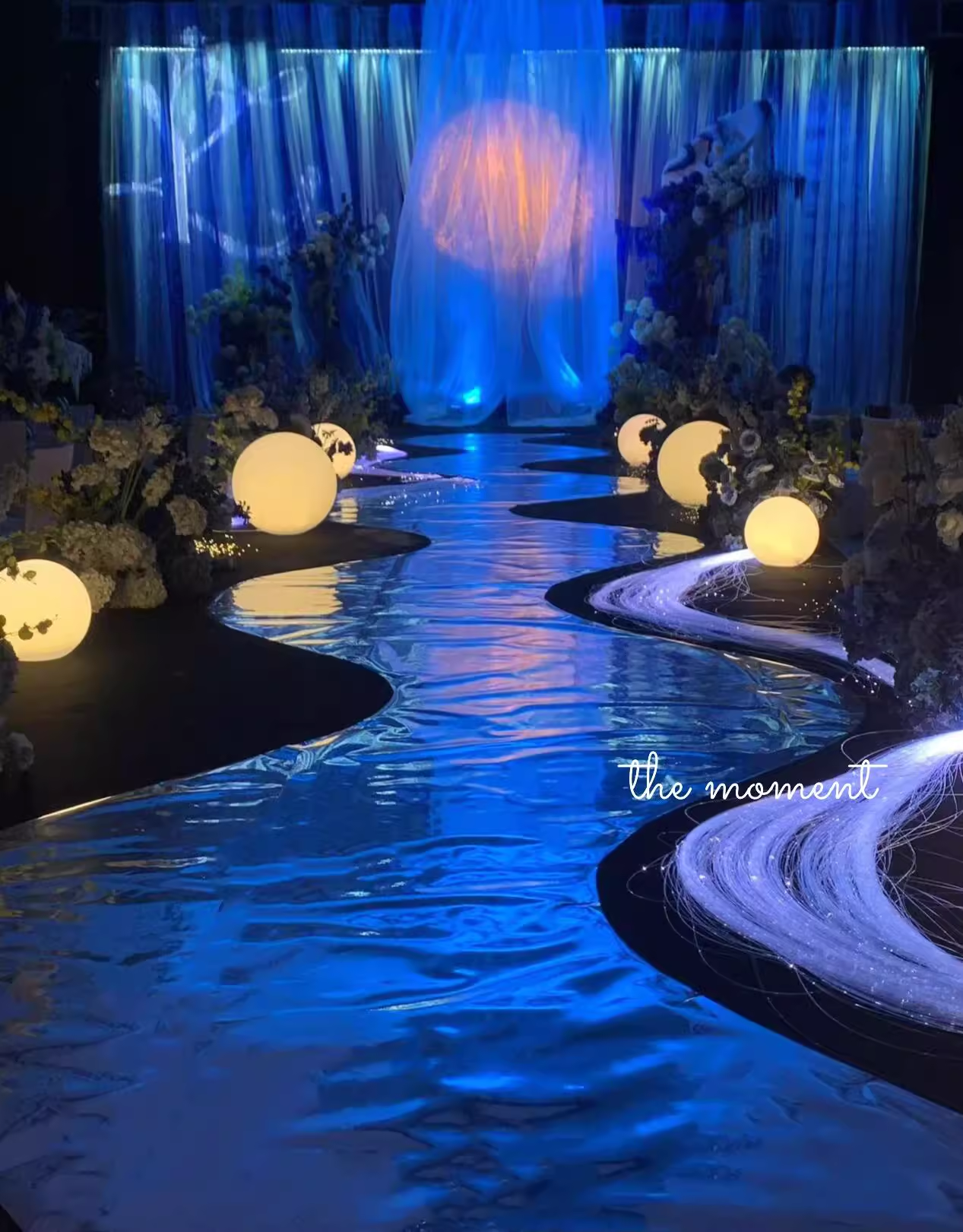 LED Glow Sphere Lights for Luxury Wedding & Event Decor