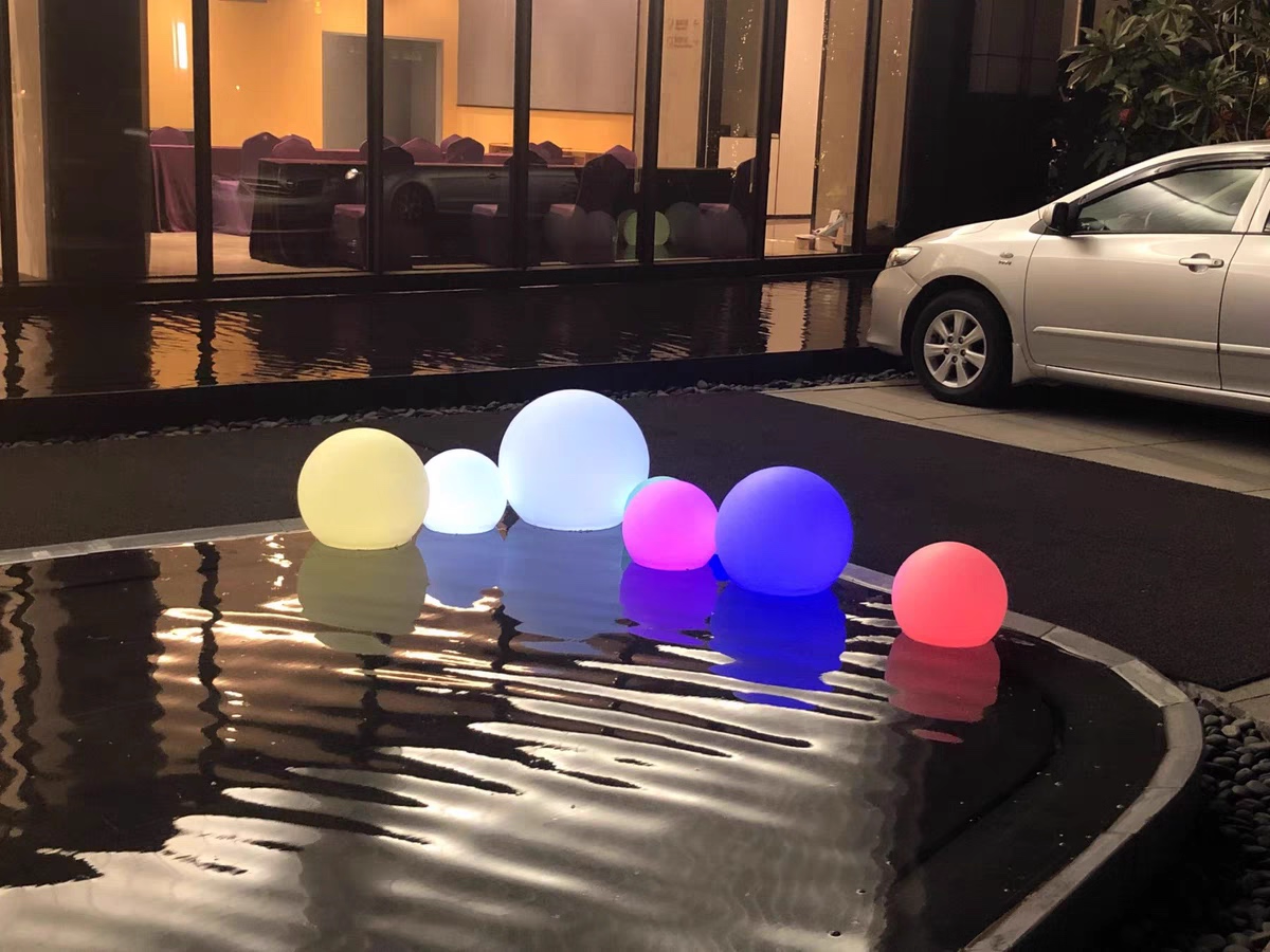 Professional LED glow ball lighting solutions tailored for modern commercial spaces.