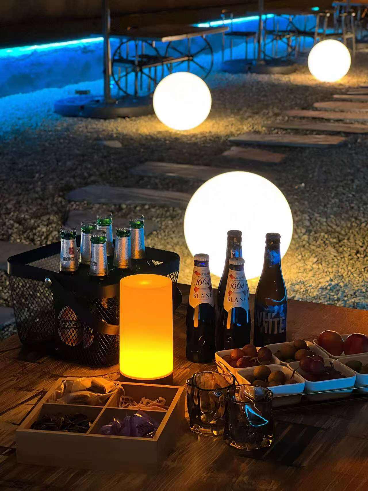 Elevate Outdoor Bars & Leisure Venues with Warm Ambient Glow