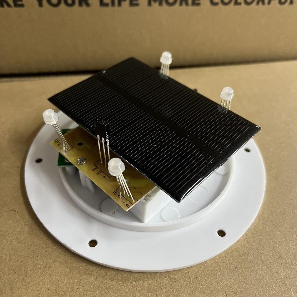 Eco-friendly Solar Rechargeable PE RGB Led Landscape Motif Ball Lights IP55 manufacture