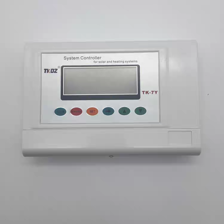 Contrôleur pour chauffe-eau solaire intégré sous pression