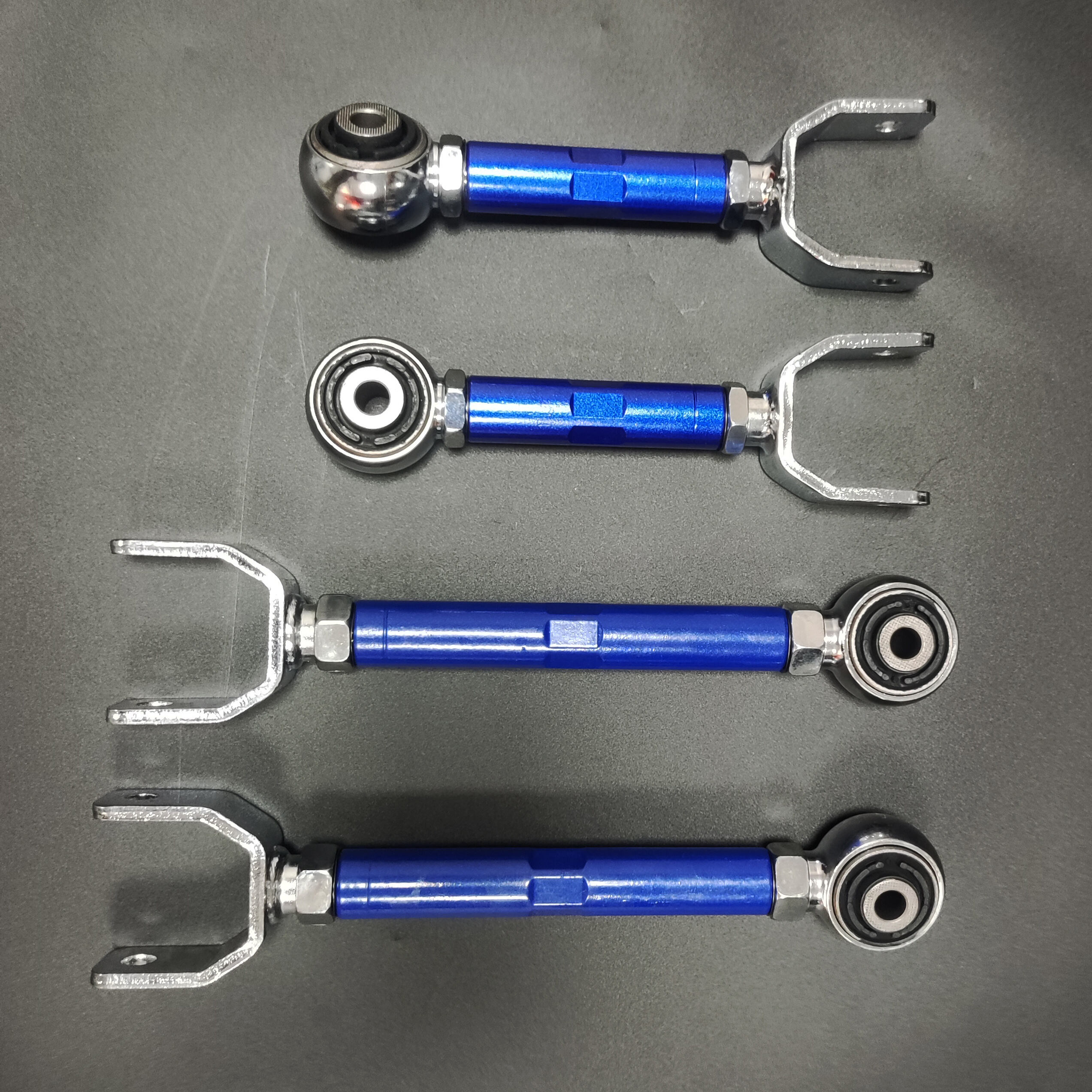 Lower Ball Joint Wear: Risks for Business Vehicles