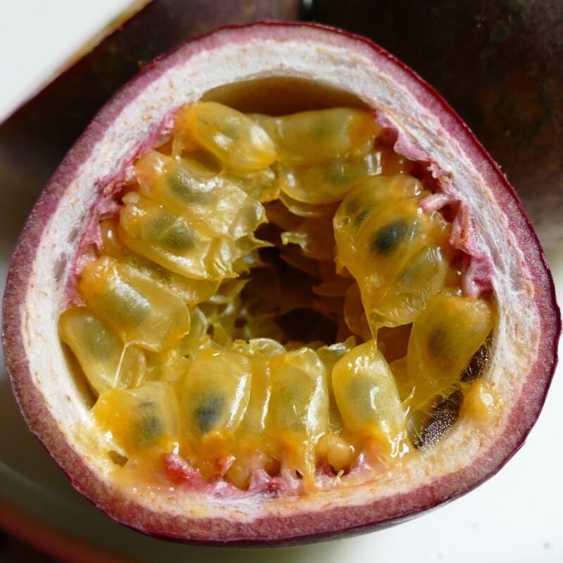 How Does Frozen Passion Fruit Pulp Improve Efficiency in Food Processing?
