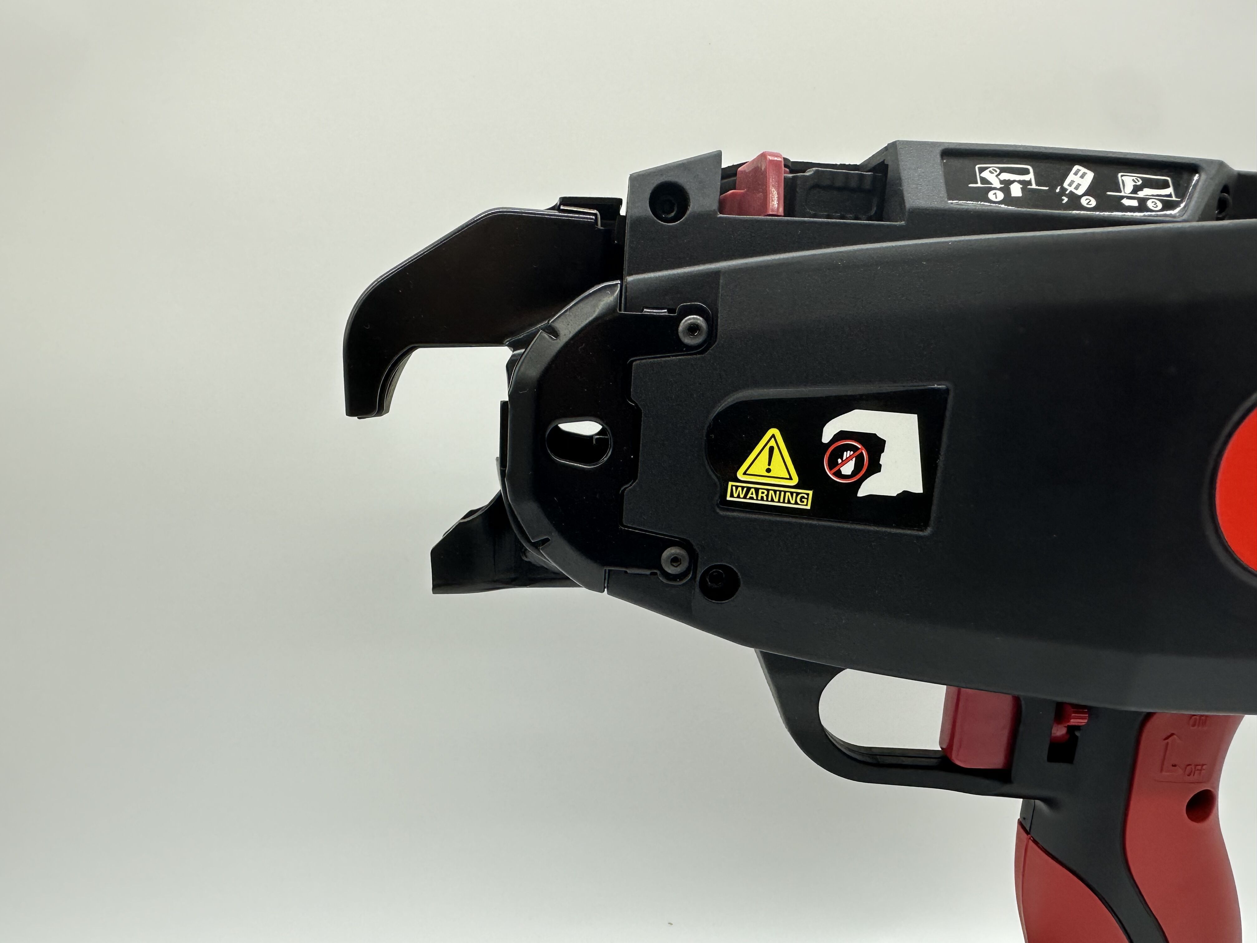 Táirgí iomadaithe arair fidhlaiseacha le haghaidh tógálta slán daonra agus faide fáilte