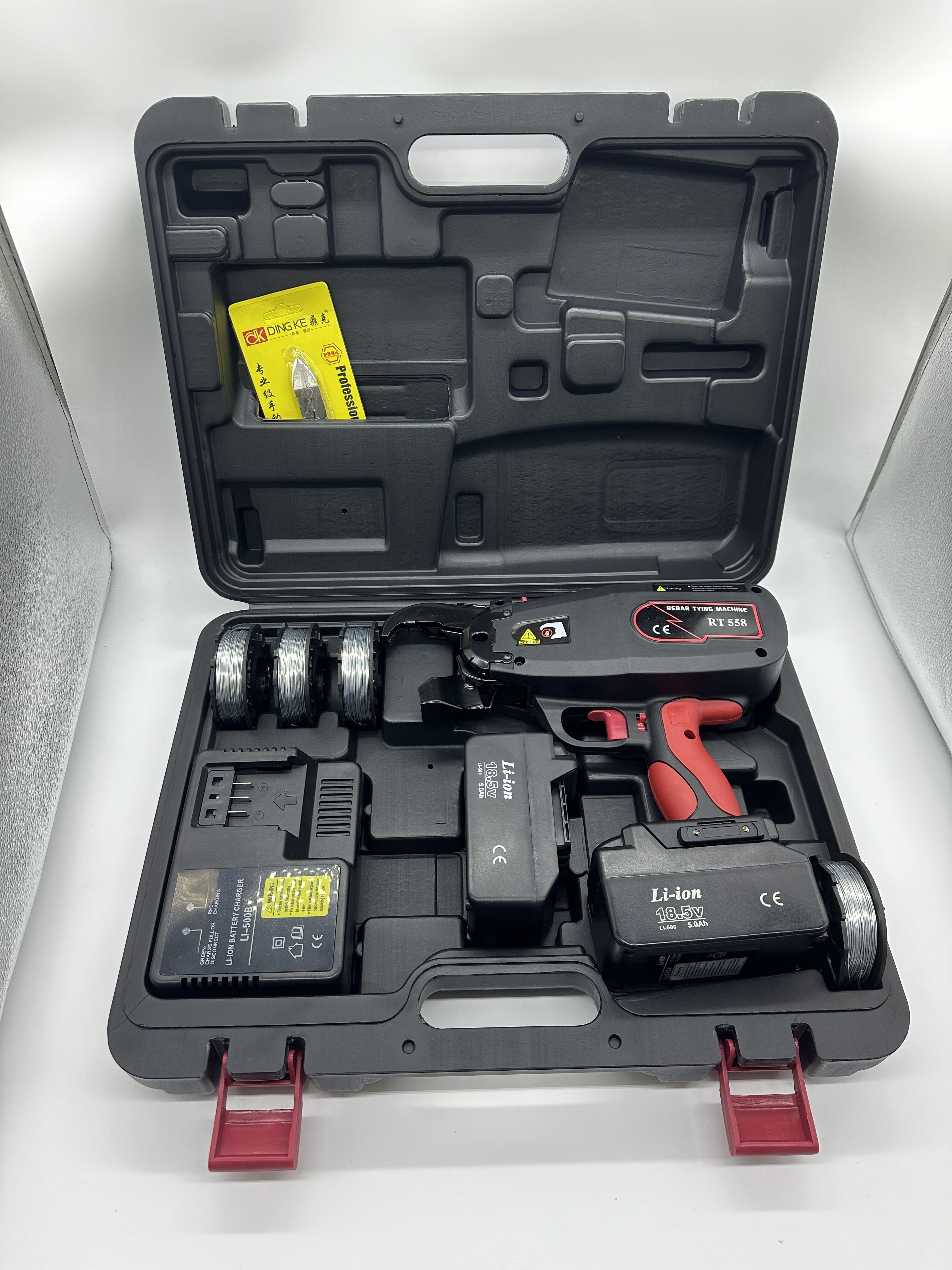 Izdržljiv i jednostavan u uporabi alat za povezivanje armature bez žica za profesionalce u građevinarstvu