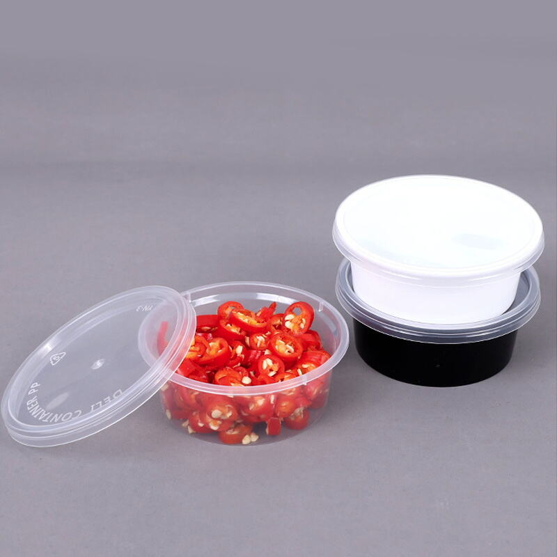 How to Effectively Use Small Plastic Sauce Cups in Food Service Settings