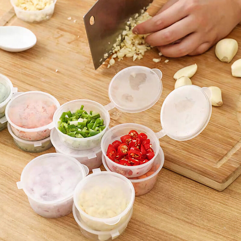 What Makes 1 oz Sauce Cups Ideal for Takeout and Delivery?