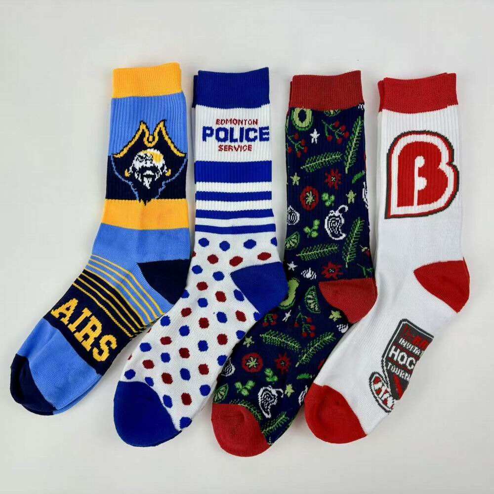 Custom Cotton Athletics Deisgn Unisex Sock for Normal Use