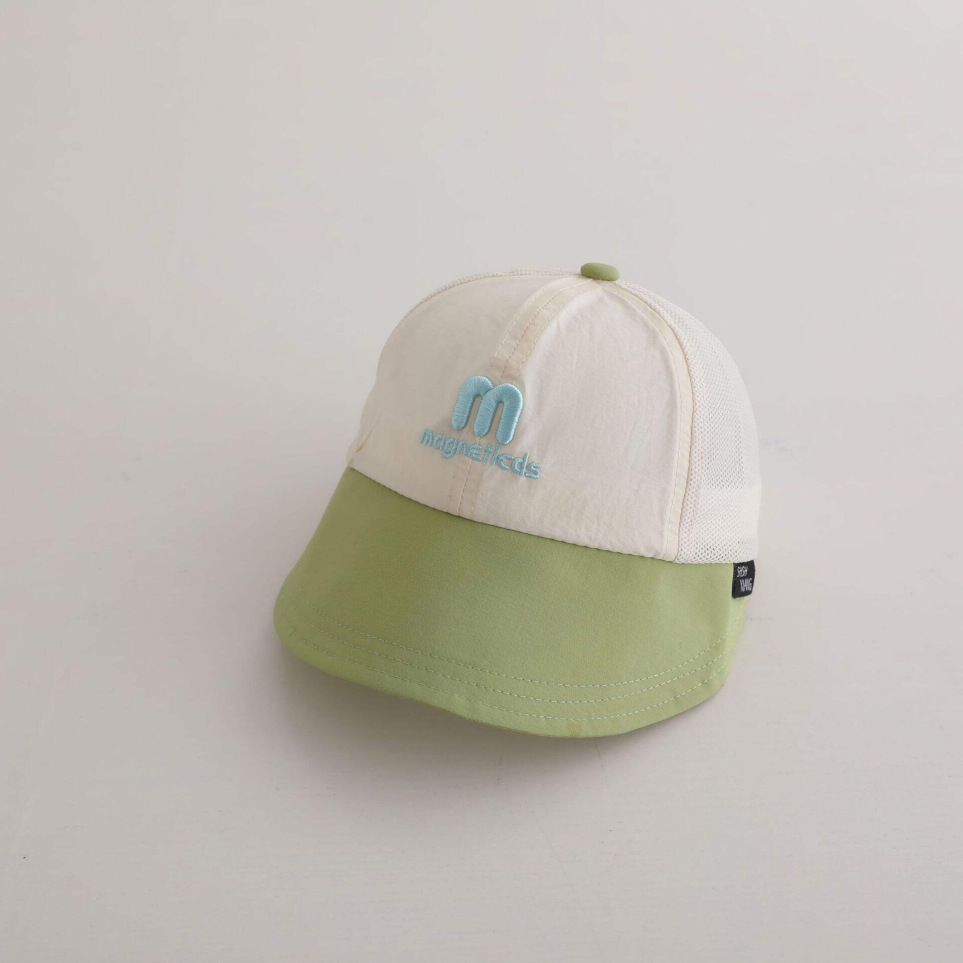 Cappelli personalizzati per esterni con tesa larga e logo personalizzato
