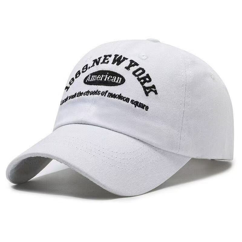 Hvit kattebomull-baseballhatt med Cap Factory