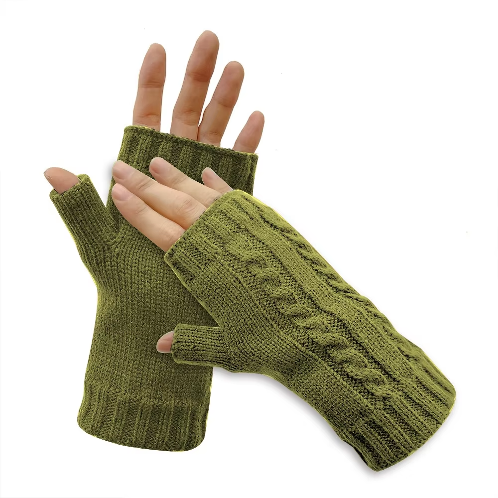 Cable Half-Finger Fingerless Gloves With Thumb Hole