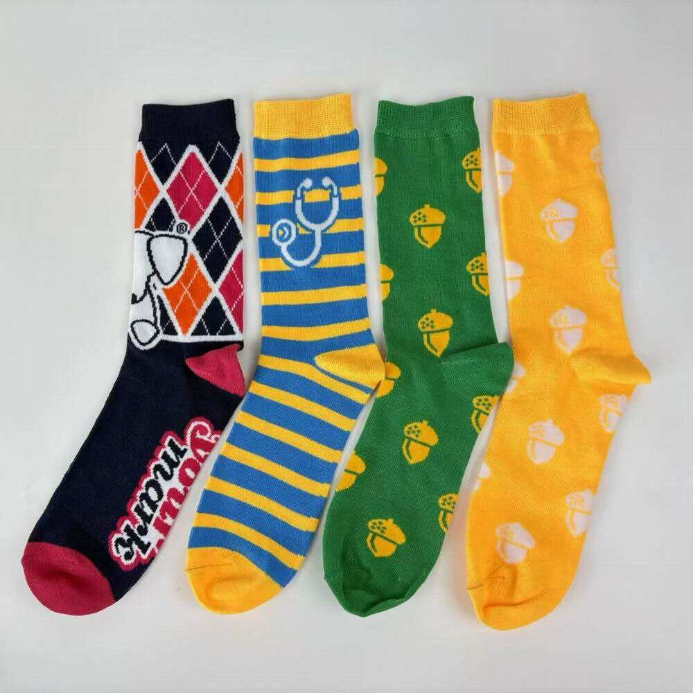 Custom Polyester Deisgn Unisex Sock for Normal Use