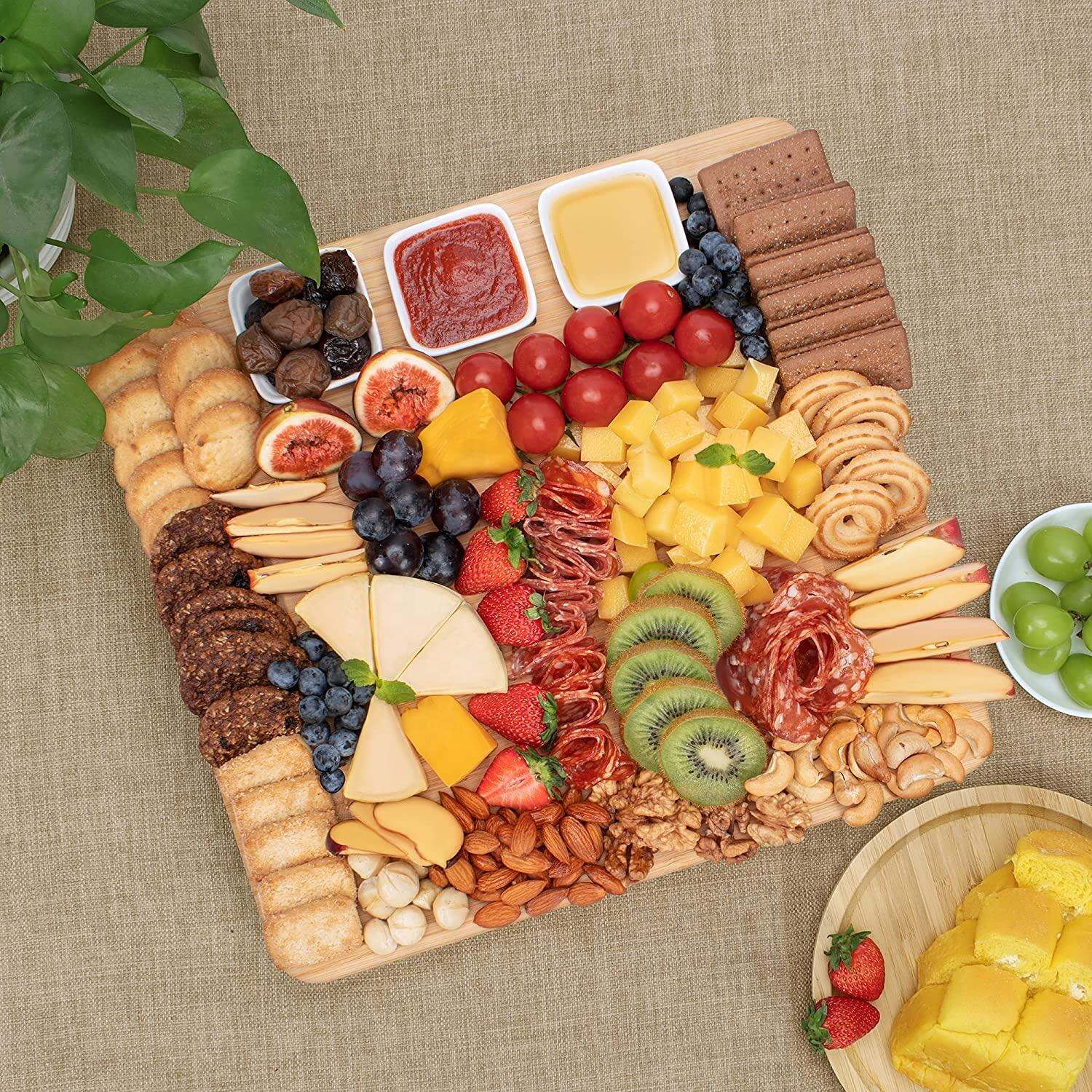 Where to Source Premium Board Cheese for Your Restaurant Supply