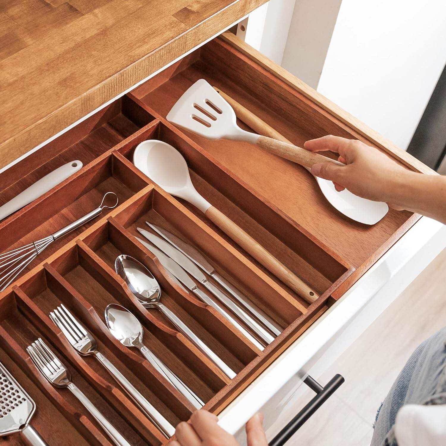 How a Cutlery Drawer Organizer Can Transform Your Cooking Experience?