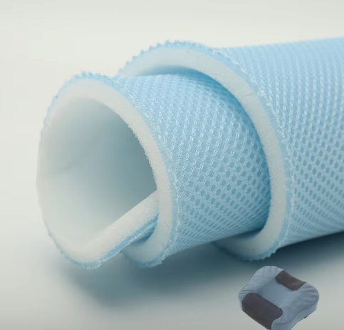 Pourquoi le tissu en mousse de polyester de 3 mm est-il idéal pour un rembourrage léger ?