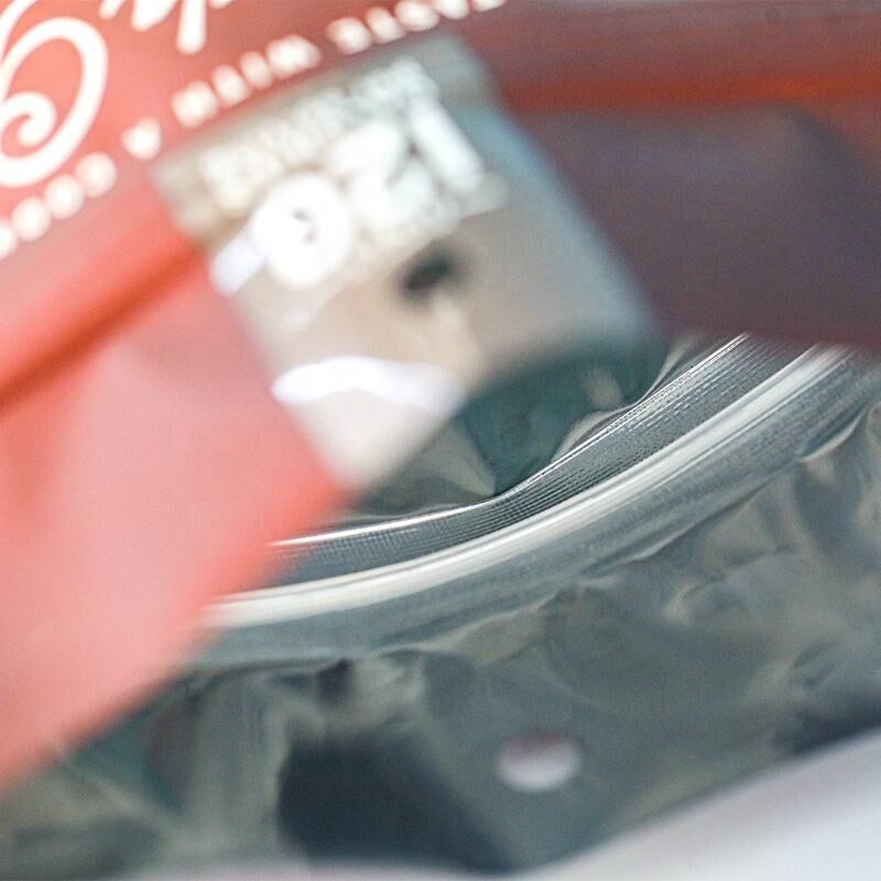 Custom Matte Eight-Side Seal Pouch for Chocolate Snacks Stand Up Pouch