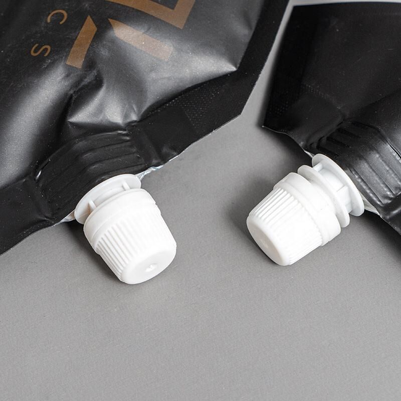 Paketa plastike t? personalizuara me logo t? shtypur, ?anta me gyp p?r kosmetik? me ngushtim dhe me tub