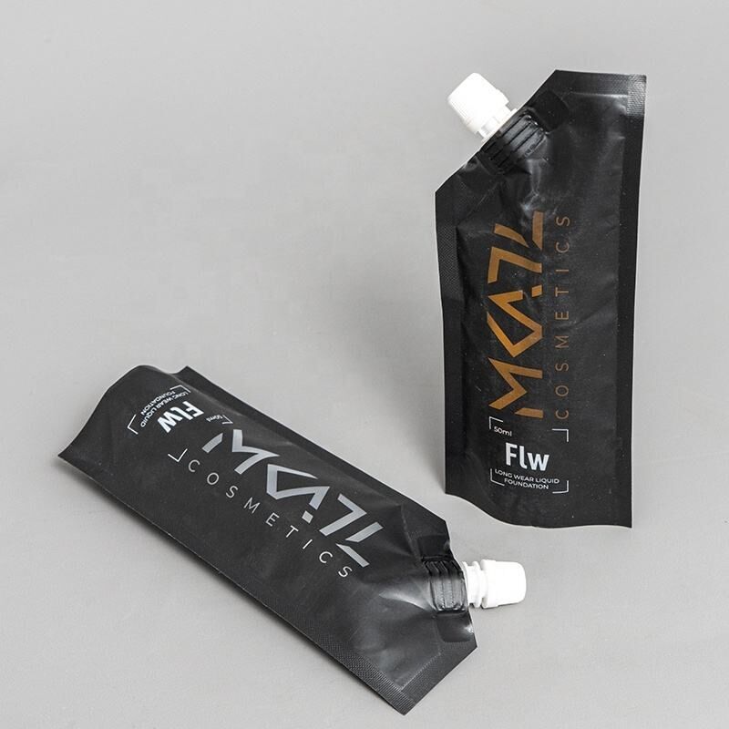 Paketa plastike t? personalizuara me logo t? shtypur, ?anta me gyp p?r kosmetik? me ngushtim dhe me tub